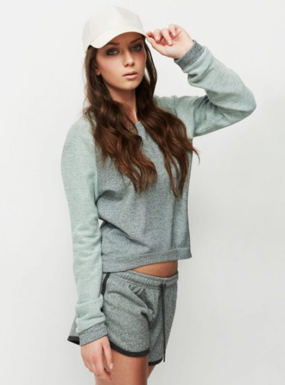 girl-wearing-hat-big-800x1085-1 girl-wearing-hat-big-800x1085-1